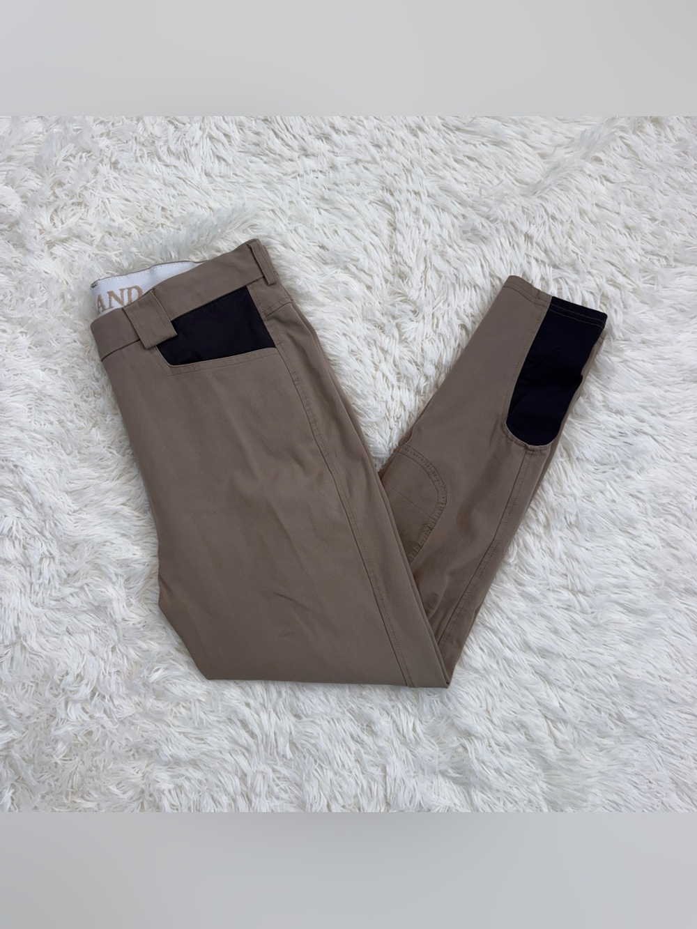 Women’s Size EU42/US32R Tan Kingsland Knee Patch Horseback Riding Breeches